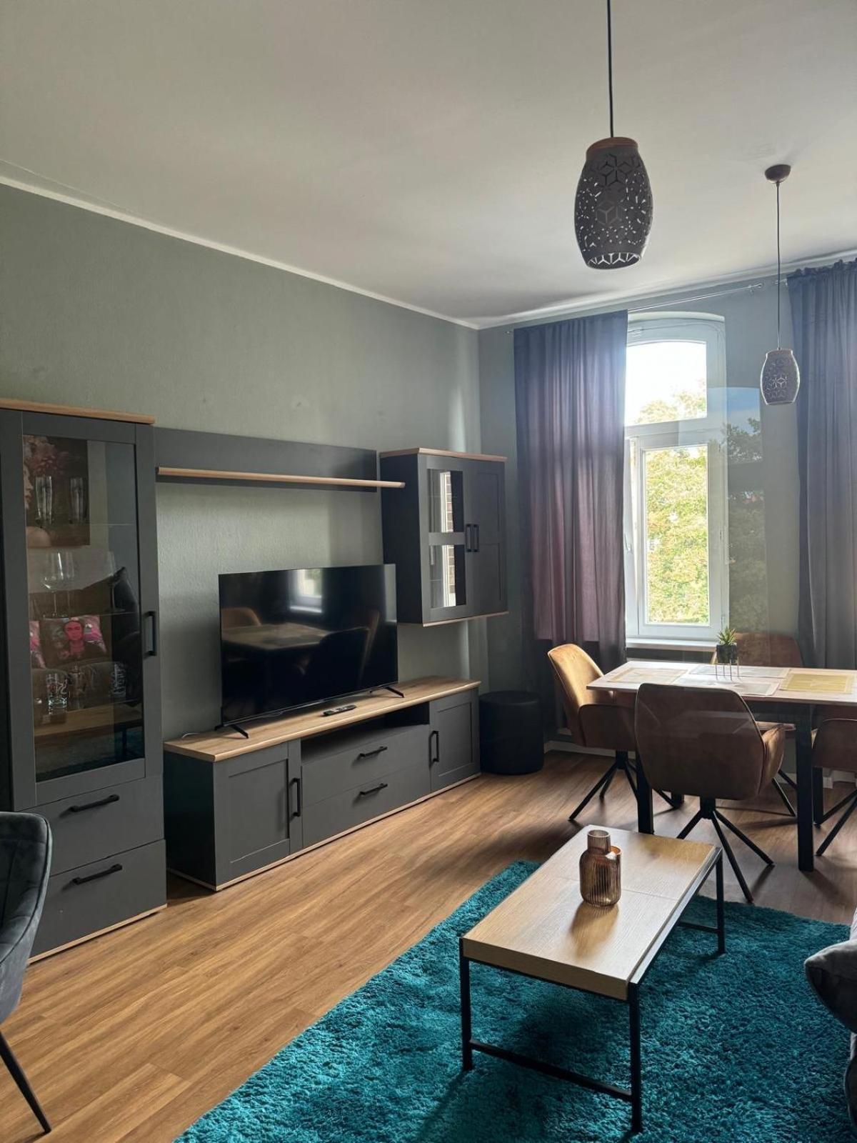 Pension Michelangelo Stadtmitte "Netflix" Эйзенах Экстерьер фото
